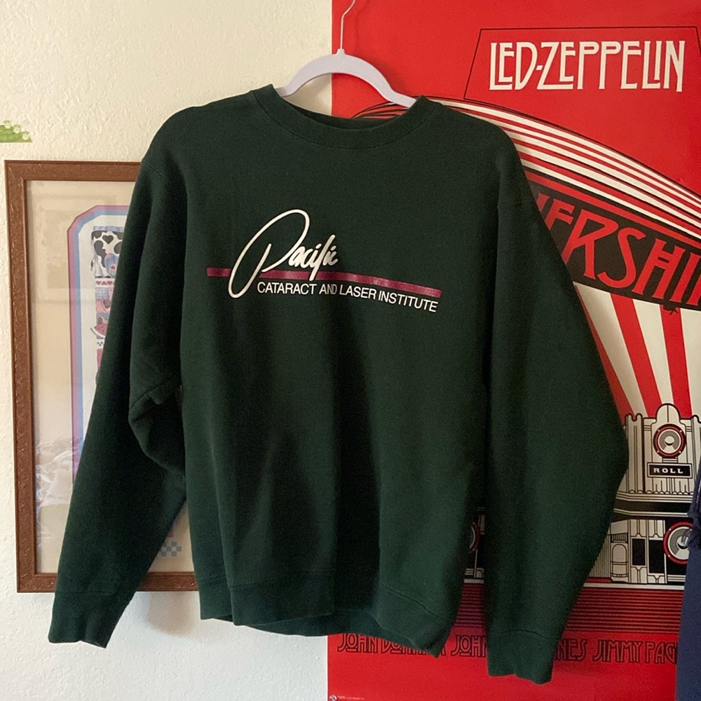 Crewneck • Dark Green • Medium Size 🌲